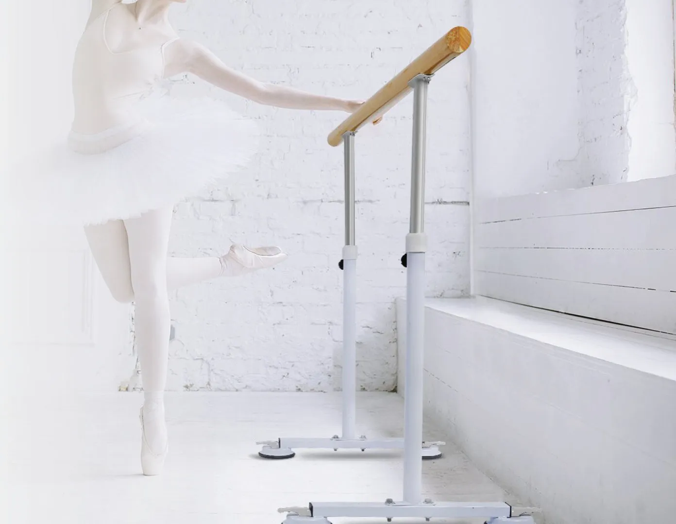 Adjustable Wooden Ballet Bar, Suction Base, 1.5M Freestanding