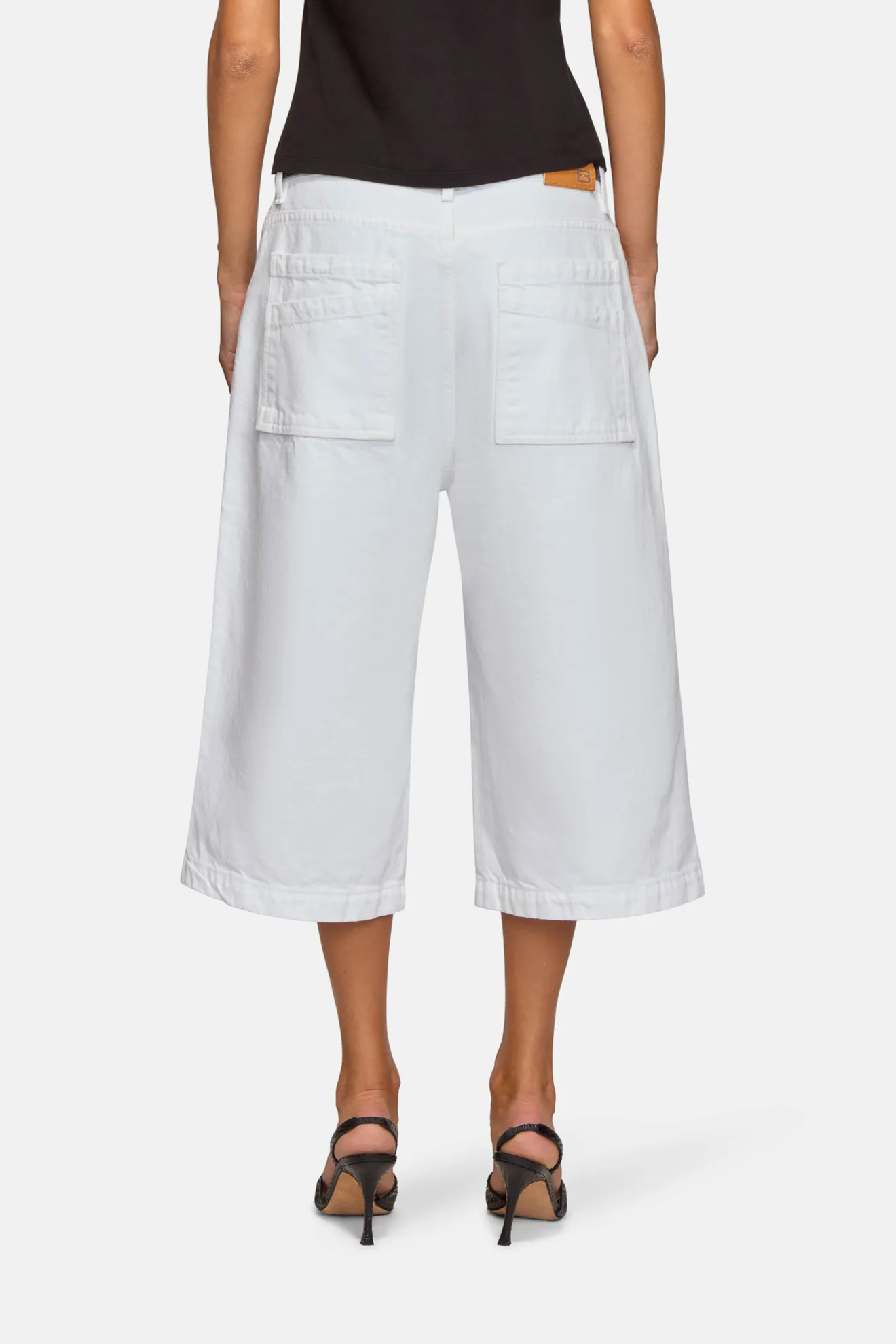 Rizu Short